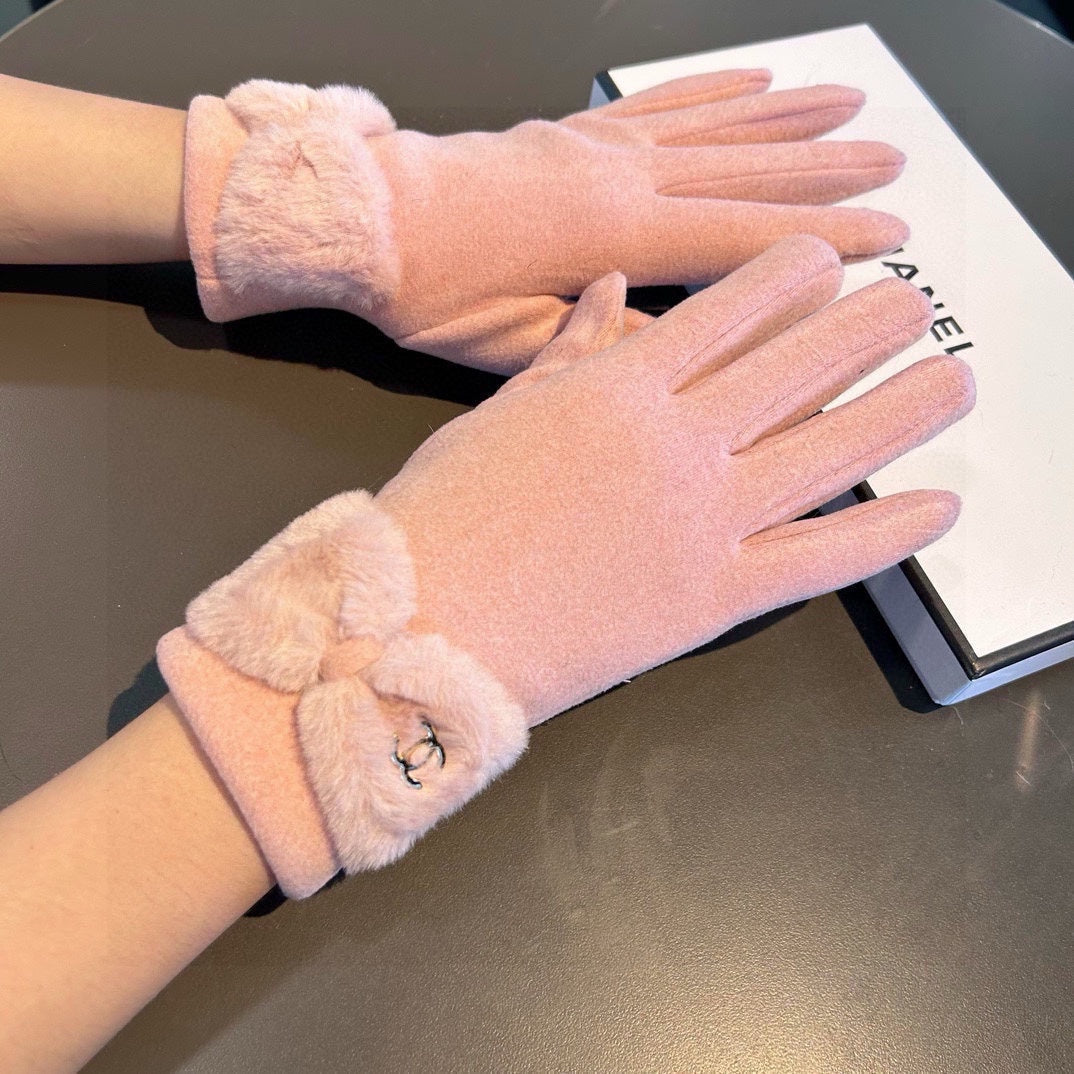 Fashion CC letter gloves