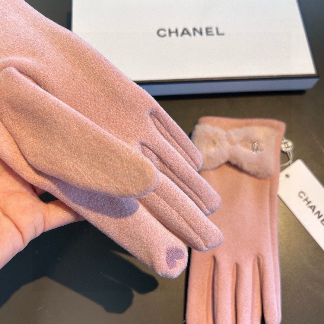 Fashion CC letter gloves