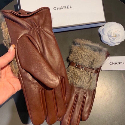 Fashion CC letter gloves