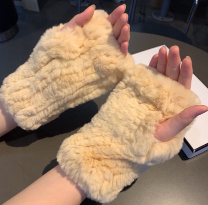 Fashion CC letter gloves