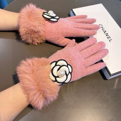 Fashion CC letter gloves