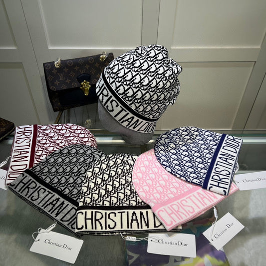 Fashion plush CD knitted hat