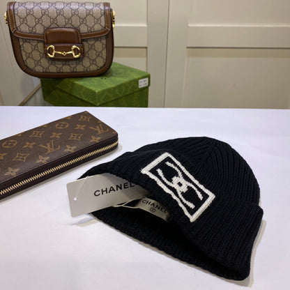 Fashionable plush CC knitted hat