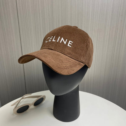 Fashionable CE letter baseball cap