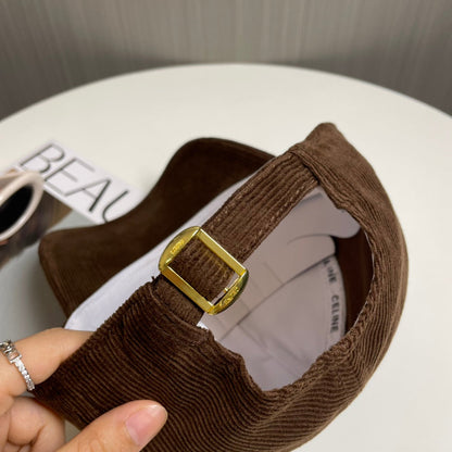 Fashionable CE letter baseball cap