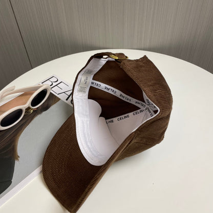 Fashionable CE letter baseball cap