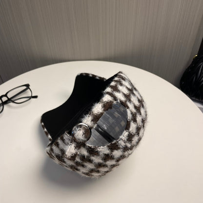 Fashionable CE letter baseball cap