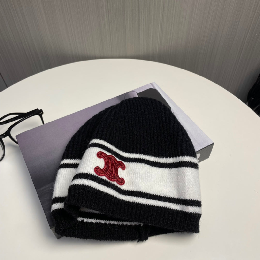 Fashion CE letter knitted hat
