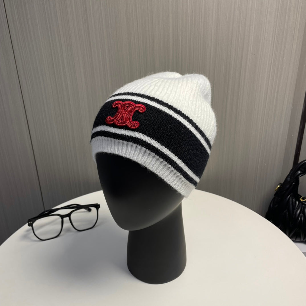 Fashion CE letter knitted hat