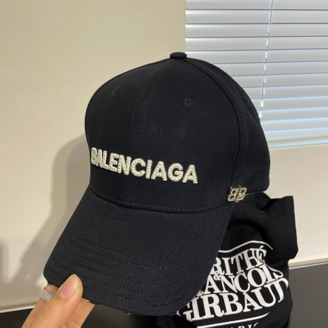 Fashion BAL letter baseball cap