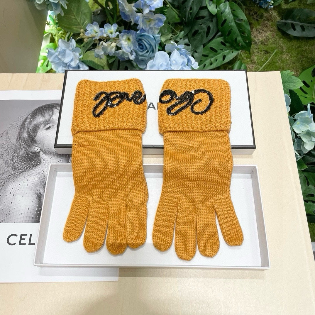 Fashion CER letter gloves