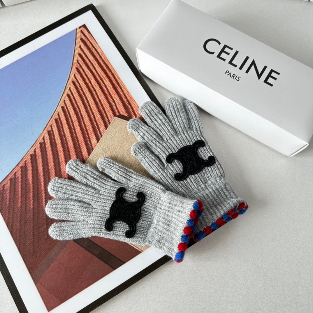 Fashion CEL letter gloves