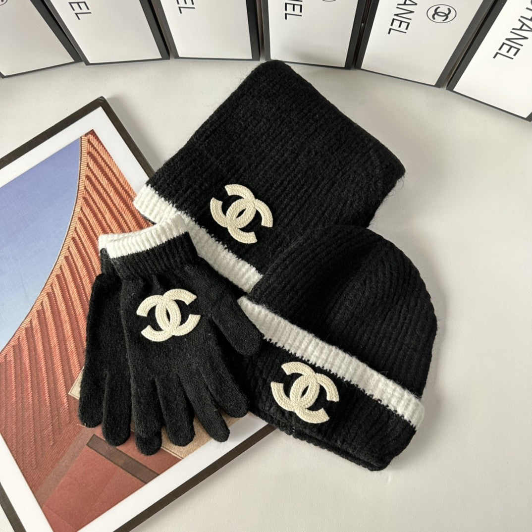 Fashion CC letter gloves hat scarf