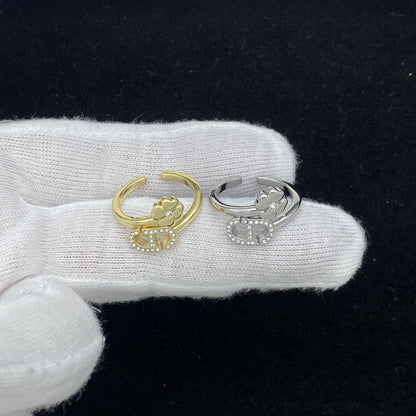 Fashion CD Letter Ring