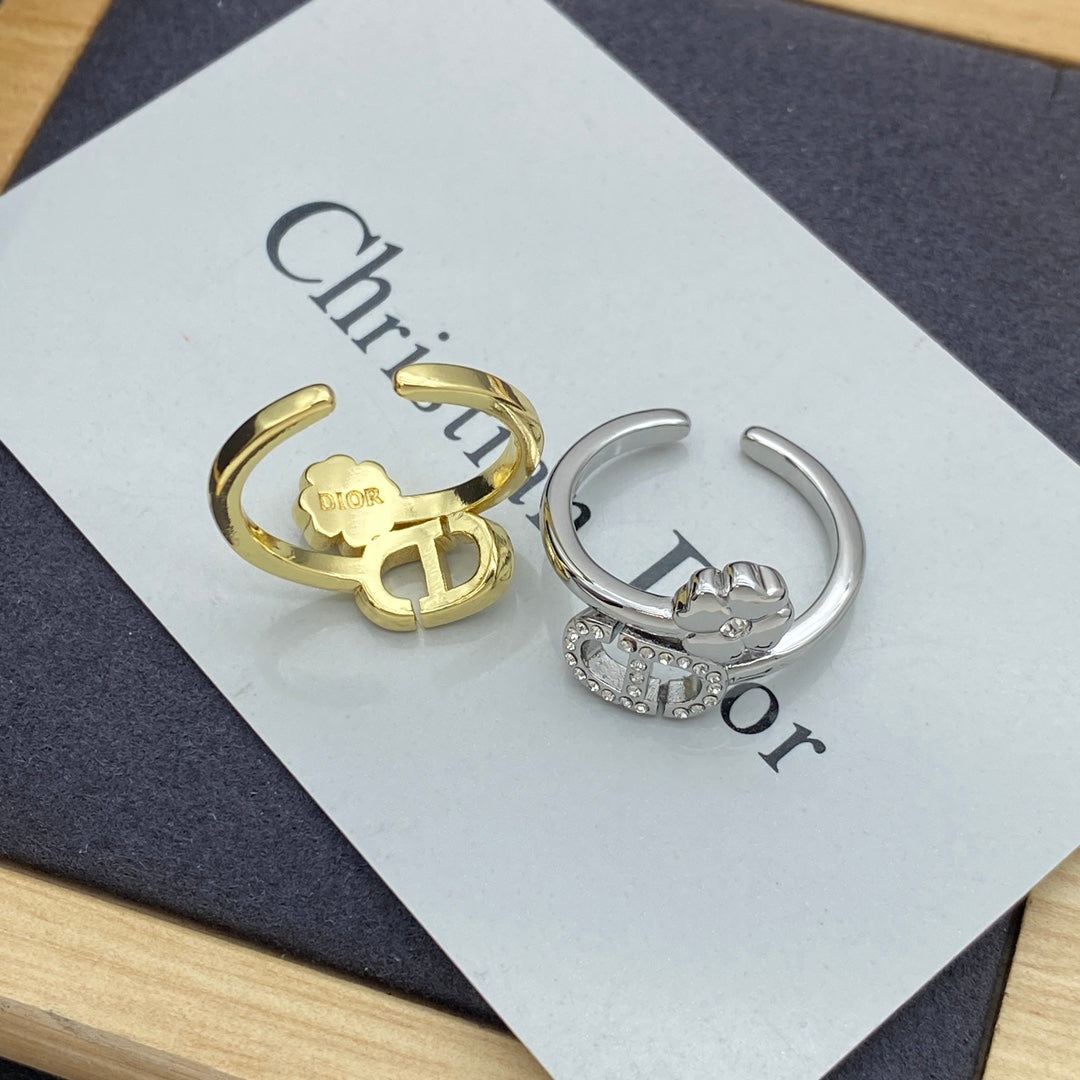 Fashion CD Letter Ring