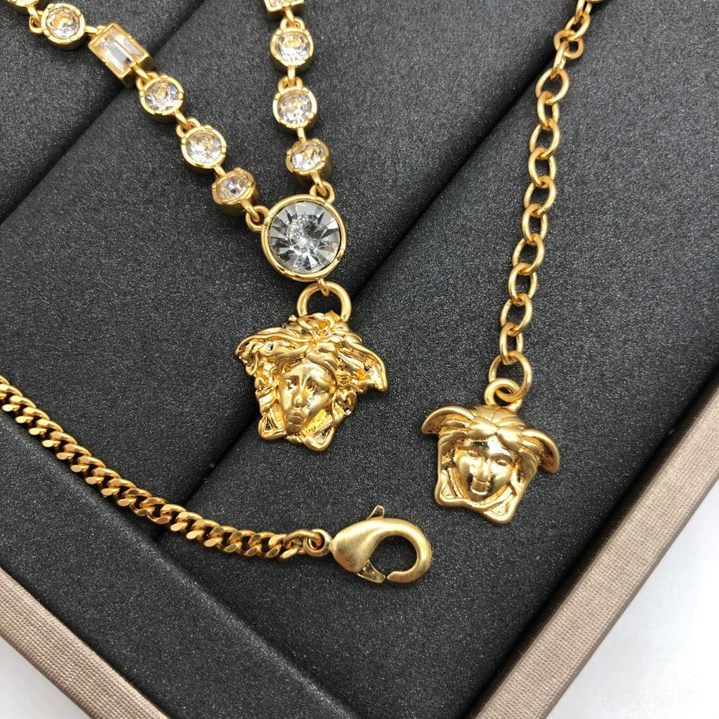Fashion VE rhinestone necklace