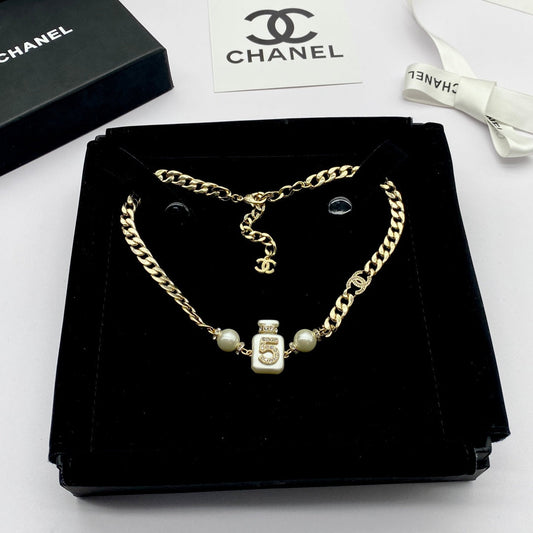 Fashion CC Pearl Necklace