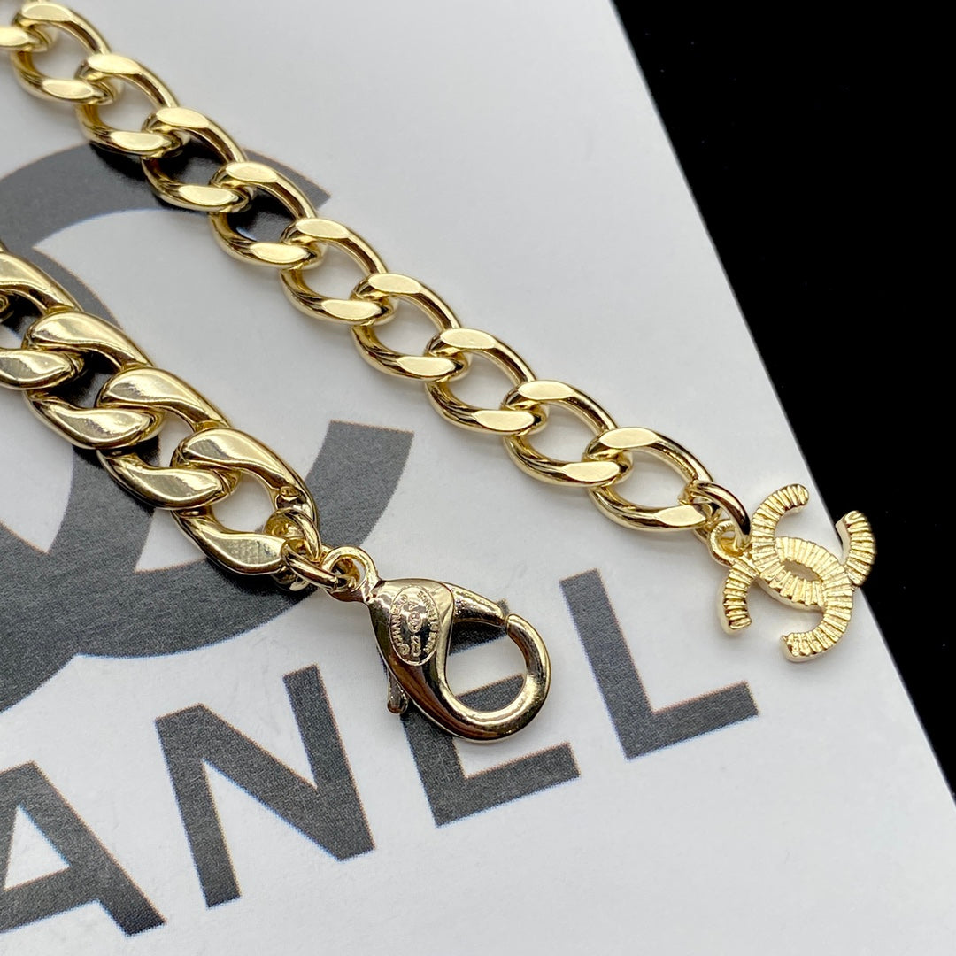 Fashion CC Pearl Necklace