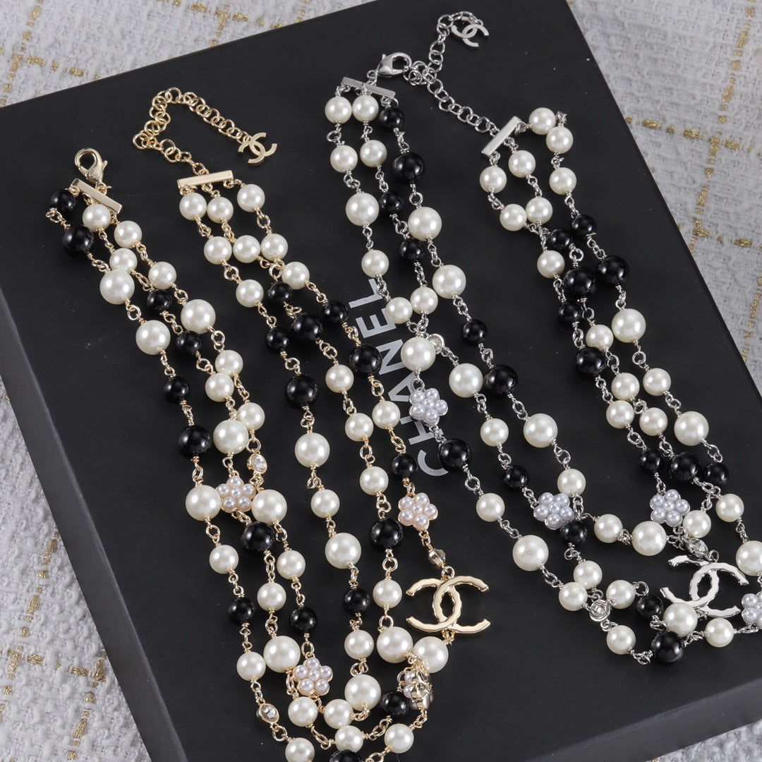 Fashion CC Pearl Necklace