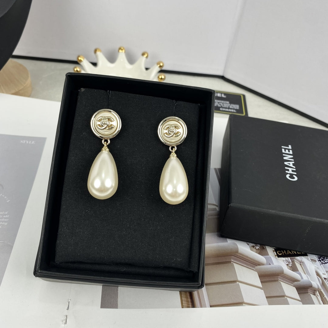 Fashion CC Rhinestone Dangle Earrings