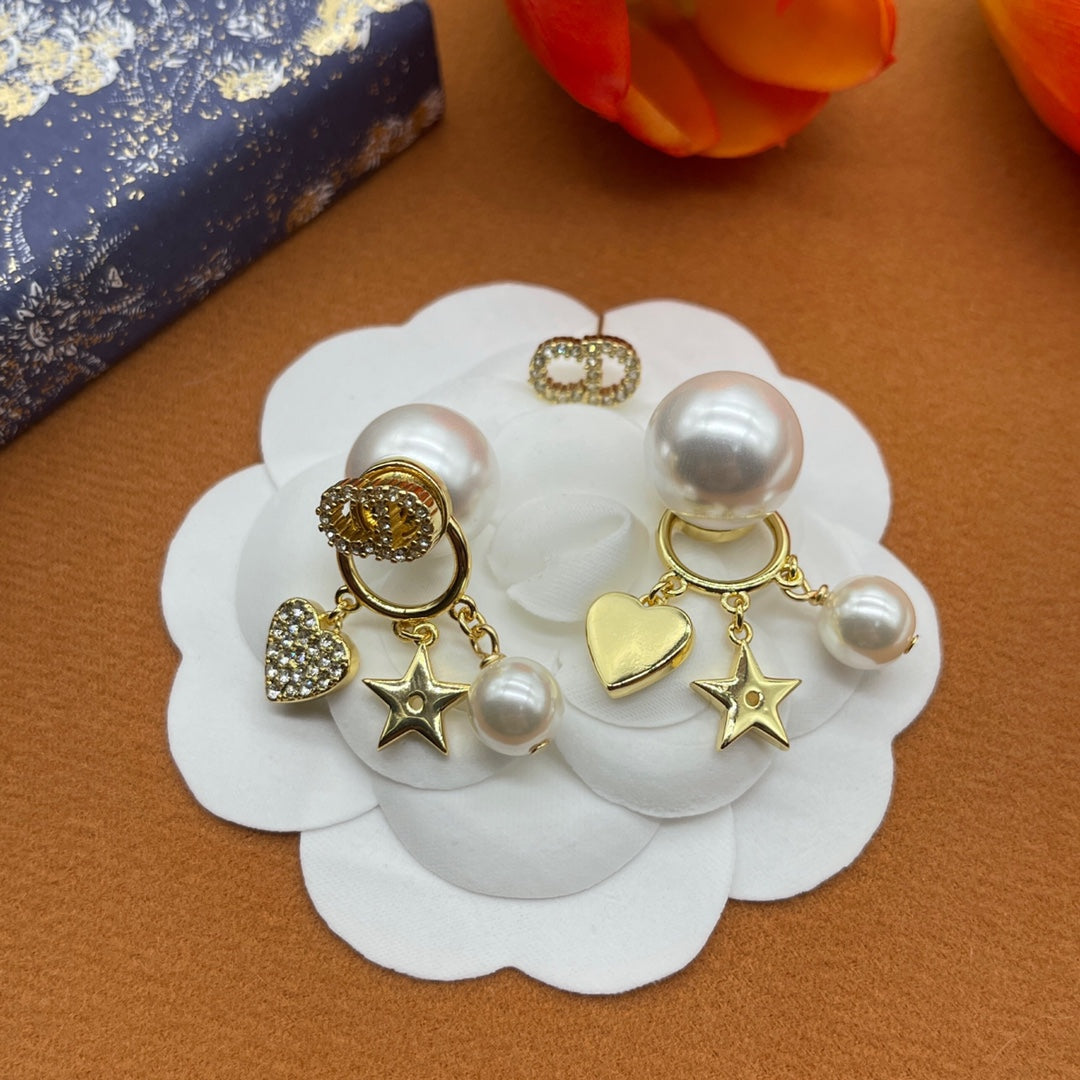 Fashion CC Star Pendant Earrings