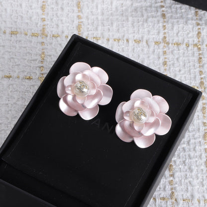 Fashion CC Flower Pearl Earrings