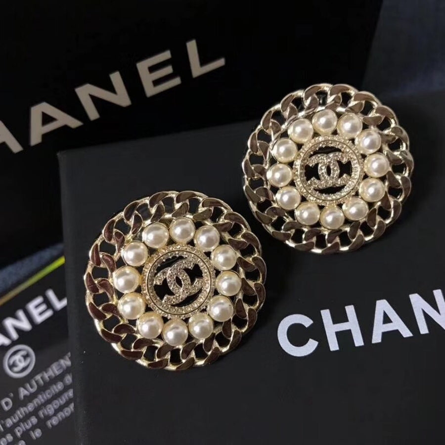 Fashion CC Round Pearl Earrings