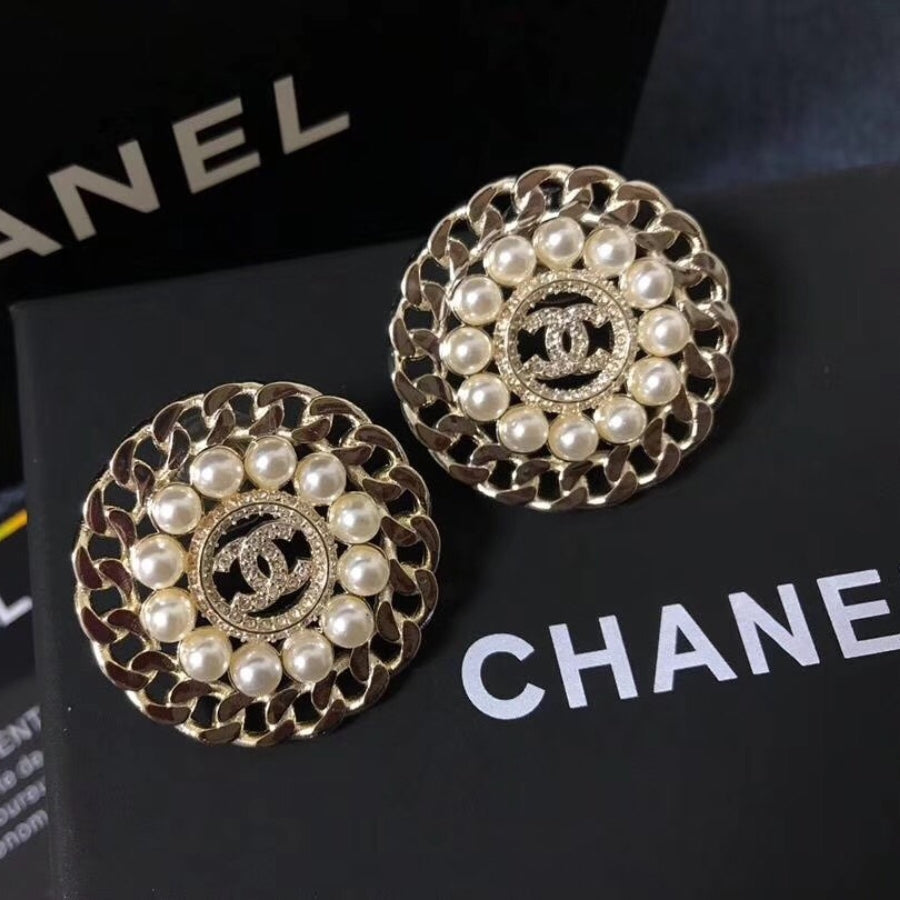 Fashion CC Round Pearl Earrings