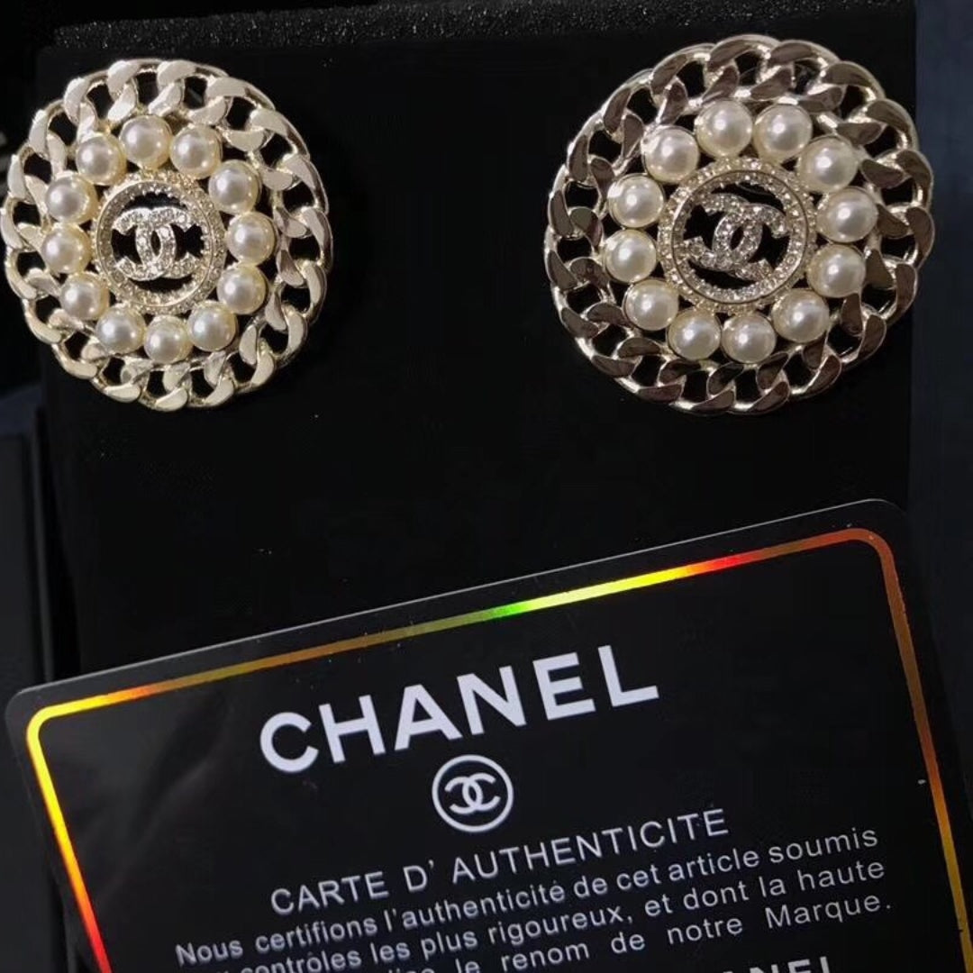 Fashion CC Round Pearl Earrings