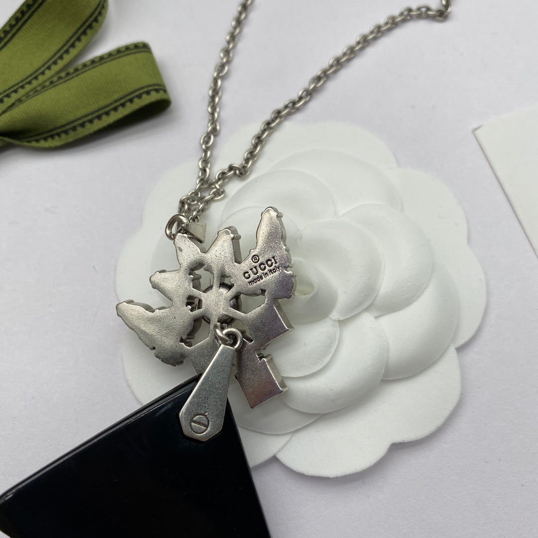 Fashion GG rhinestone necklace earrings in one