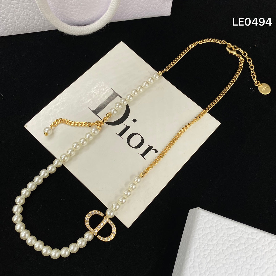 Fashion CD Pearl Necklace