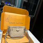 Fashion Clover Crossbody Bag