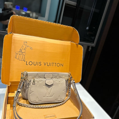 Fashion Clover Crossbody Bag