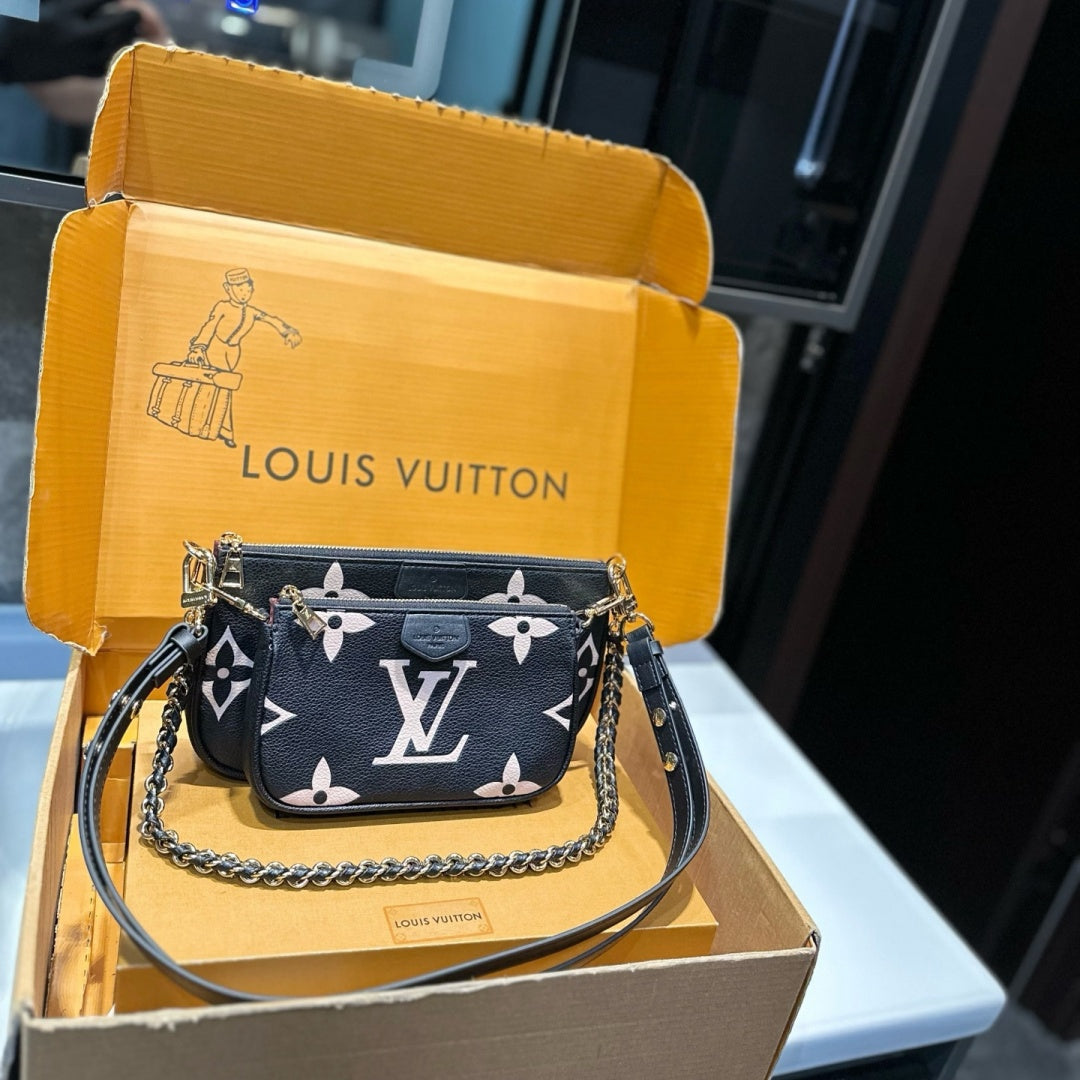 Fashion Clover Crossbody Bag