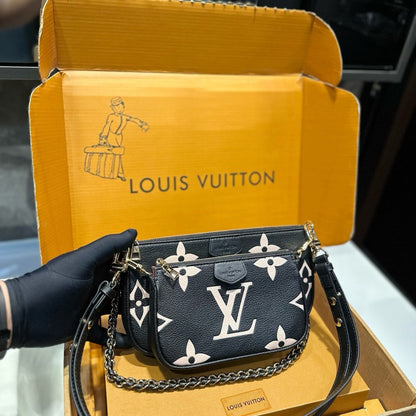 Fashion Clover Crossbody Bag