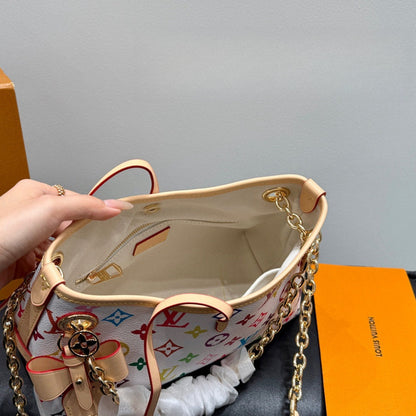 Fashion Clover Crossbody Bag