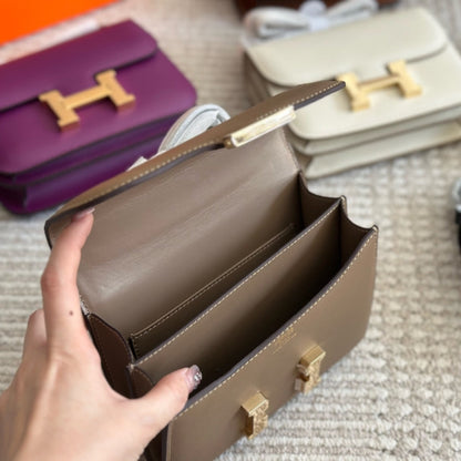 Fashion H letter messenger bag