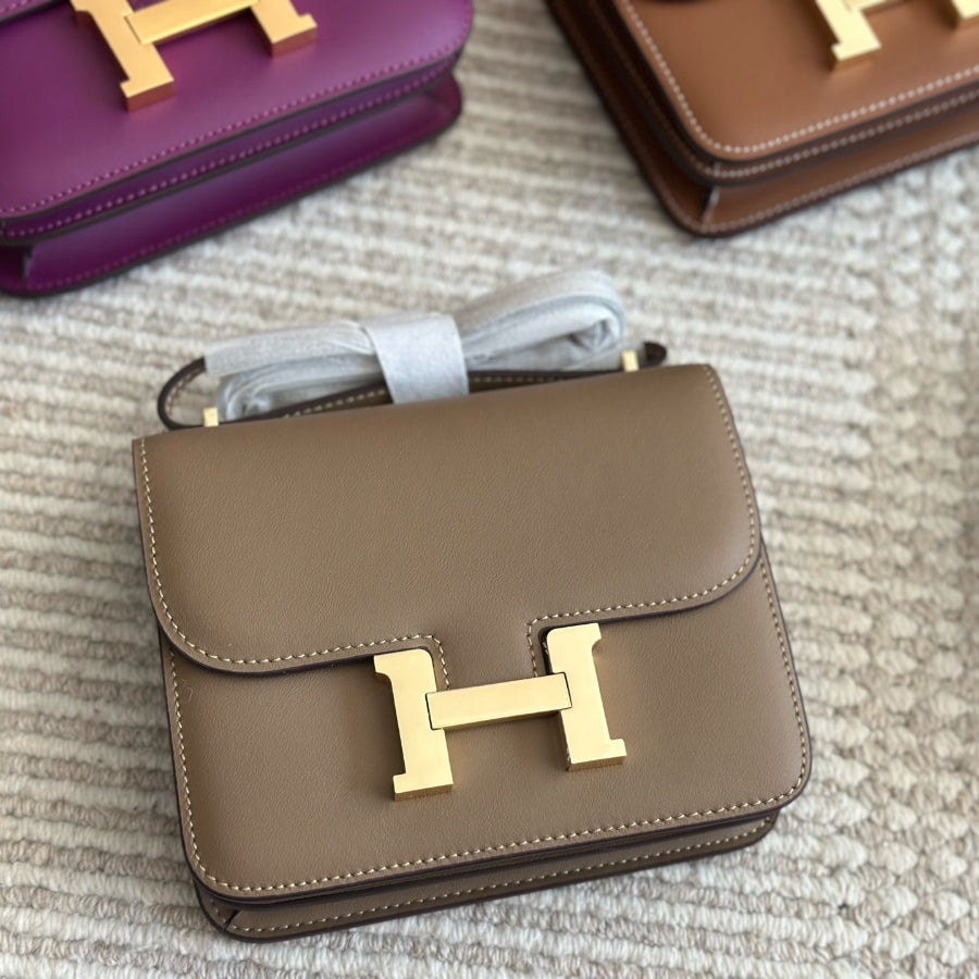 Fashion H letter messenger bag