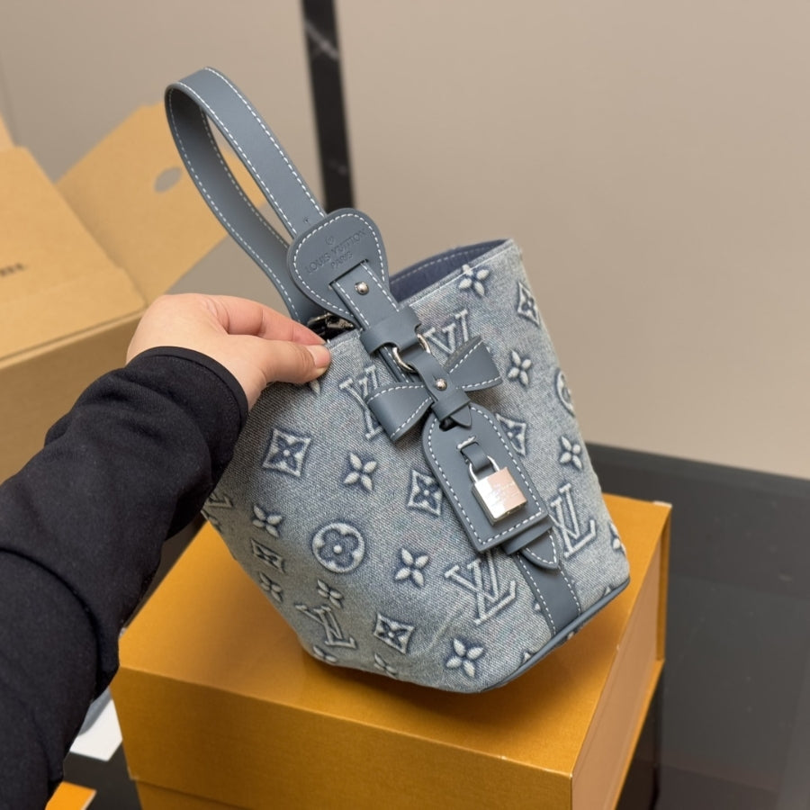 Fashion Clover Shoulder Bag