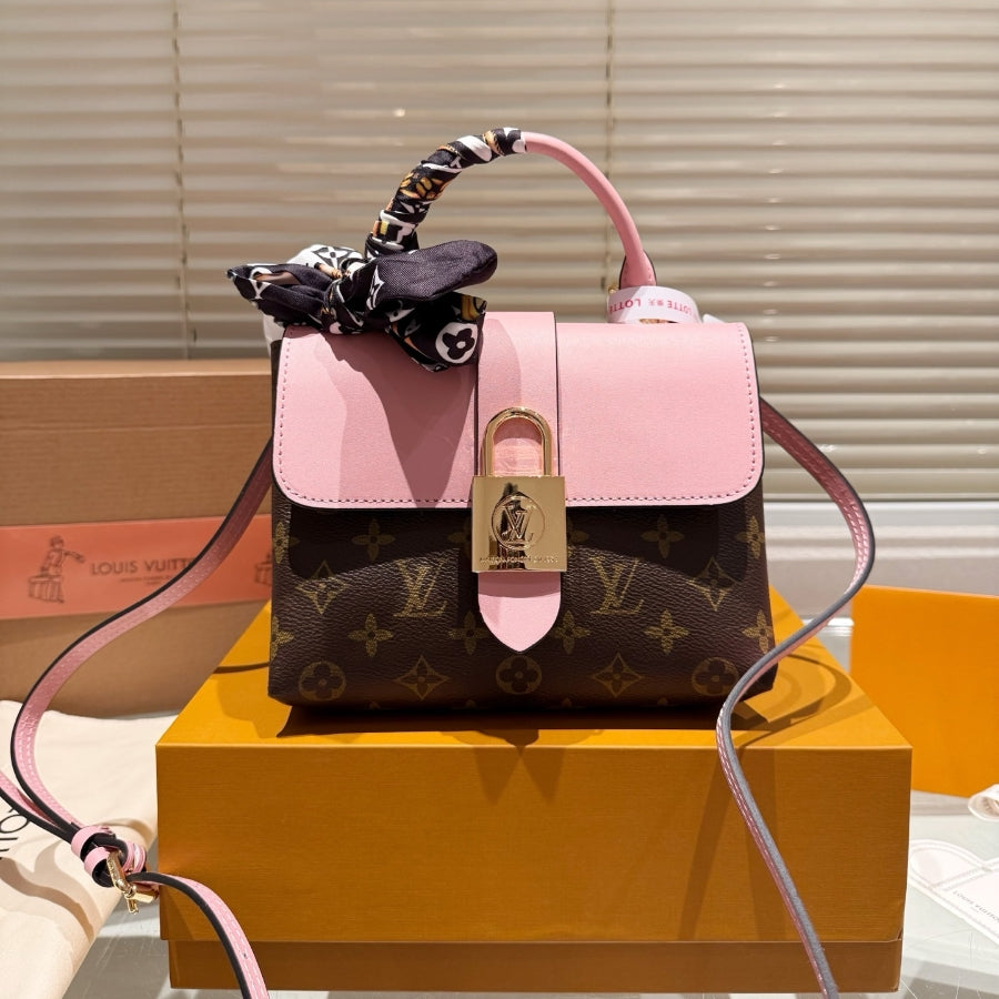 Fashion Clover Crossbody Bag