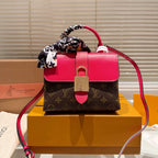 Fashion Clover Crossbody Bag