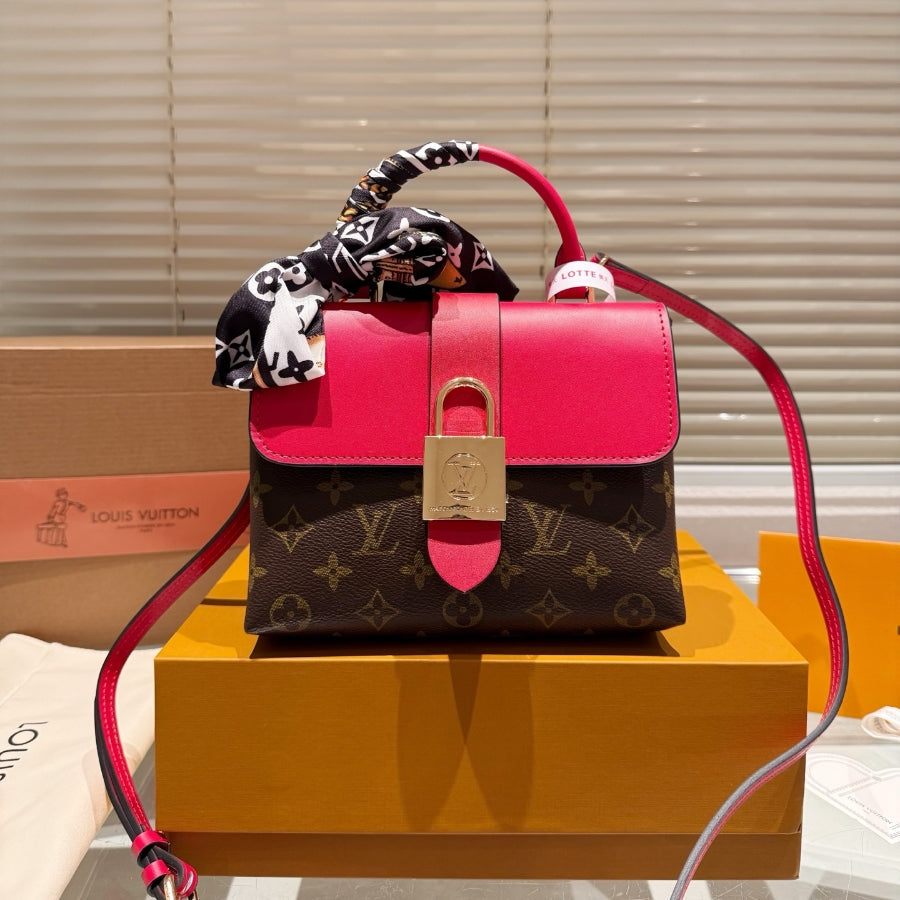 Fashion Clover Crossbody Bag