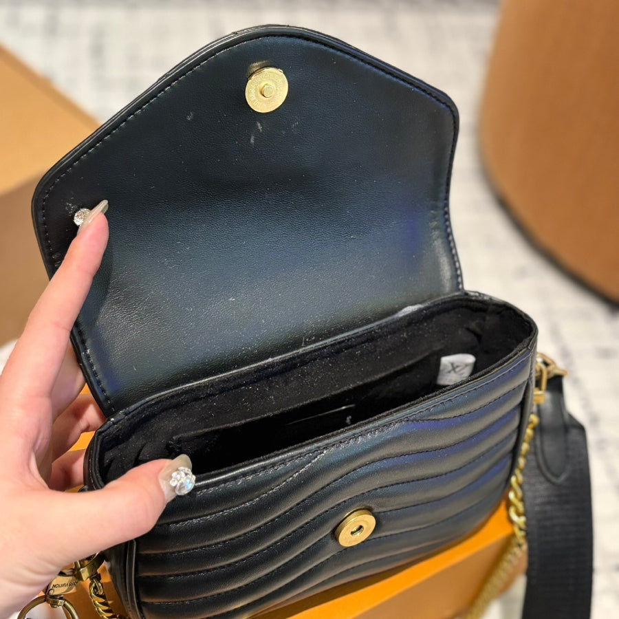 Fashion Clover Crossbody Bag