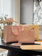 Fashion Clover Crossbody Bag