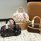 Fashion Clover Crossbody Bag