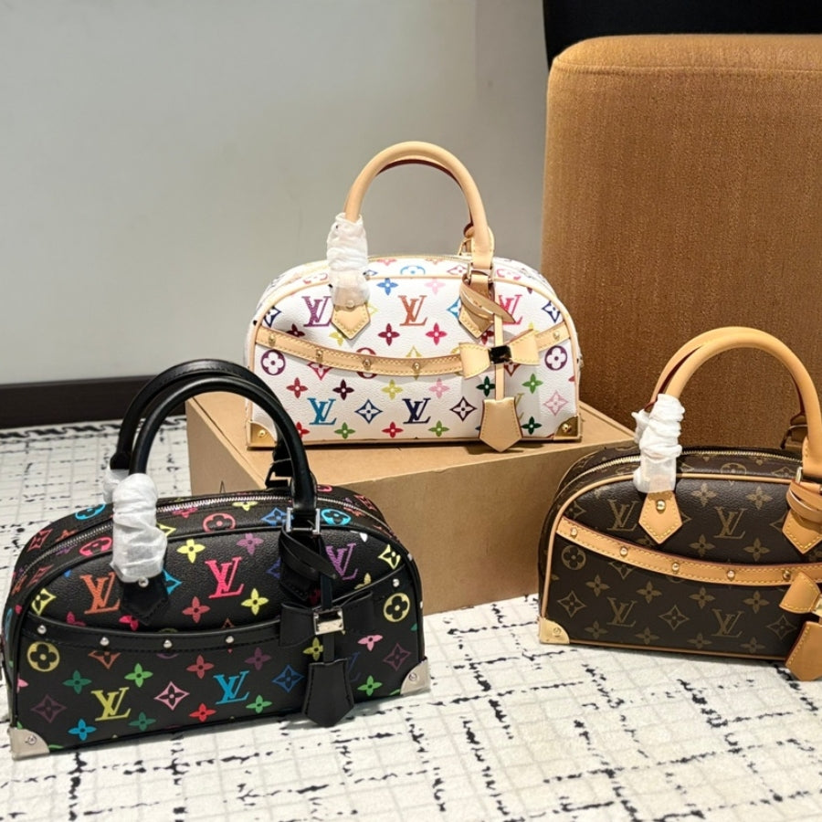 Fashion Clover Crossbody Bag