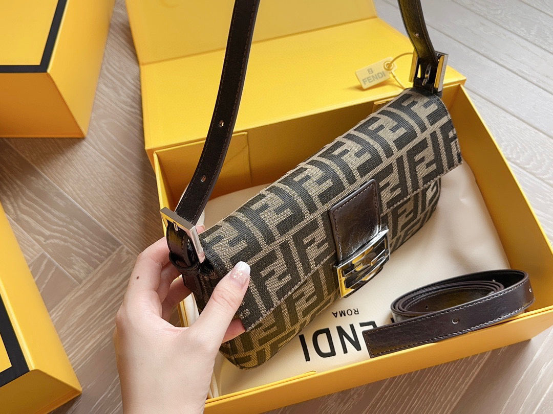 Fashion FF Crossbody Bag