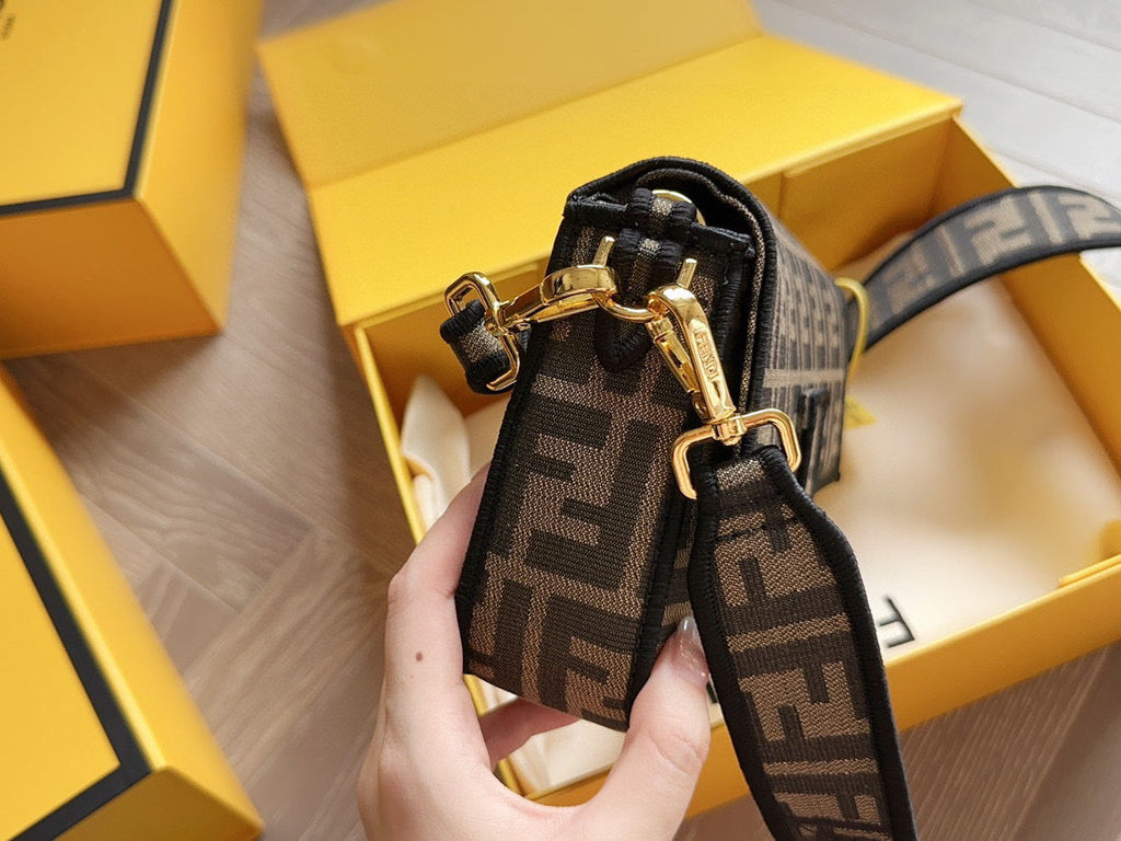 Fashion FF Crossbody Bag