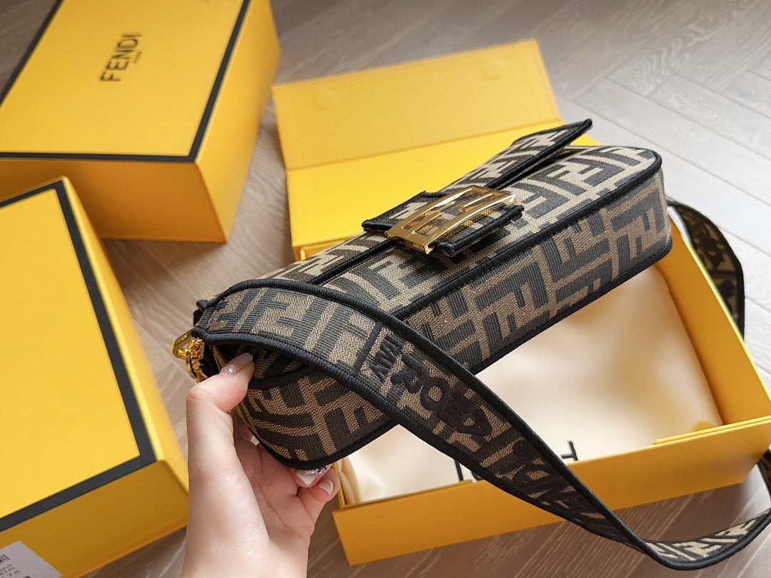 Fashion FF Crossbody Bag