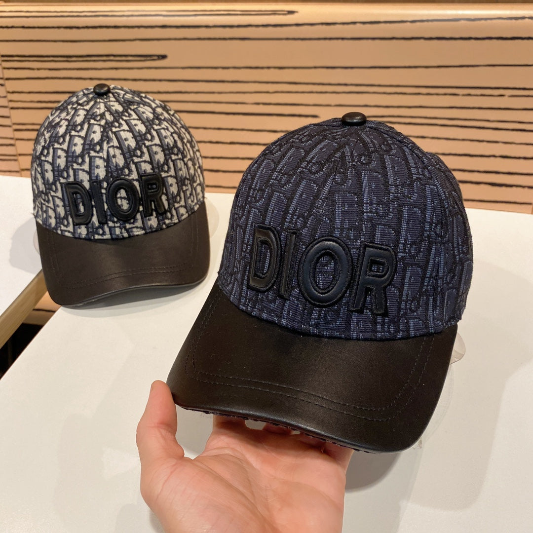 Fashion CD letter baseball cap